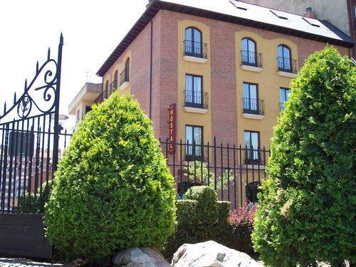 Hostal Quevedo Leon Luaran gambar
